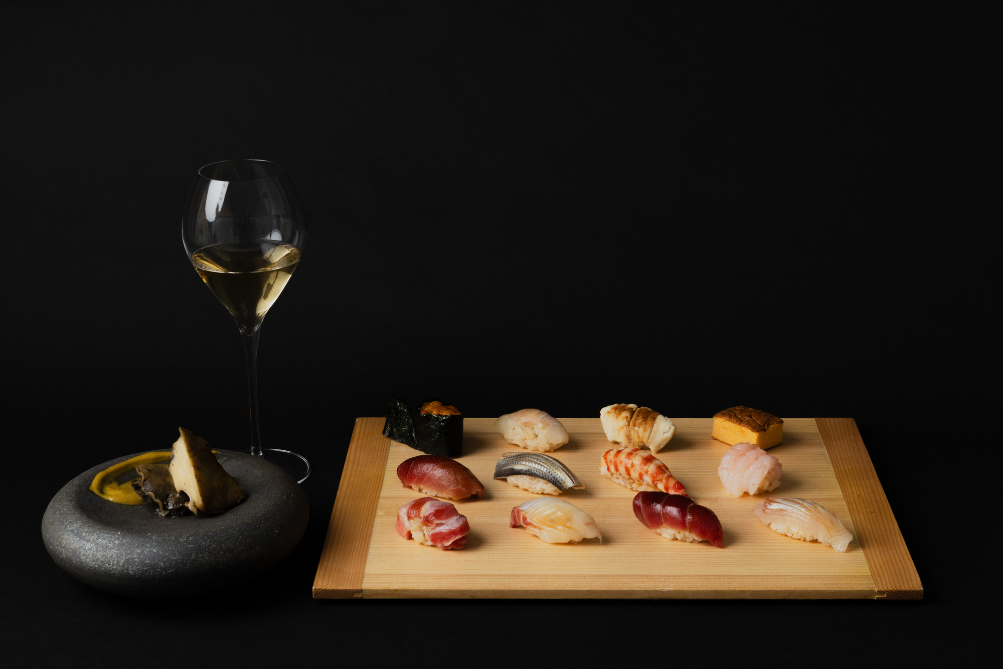 AWA SUSHI 泡鮨/シャンパーニュ・寿司
